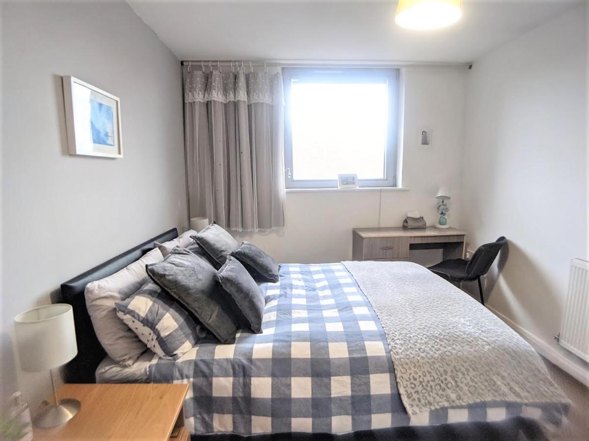Large 3 Bedrooms In Liverpool City Centre, Free Parking מראה חיצוני תמונה
