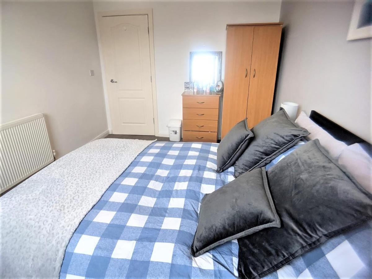Large 3 Bedrooms In Liverpool City Centre, Free Parking מראה חיצוני תמונה