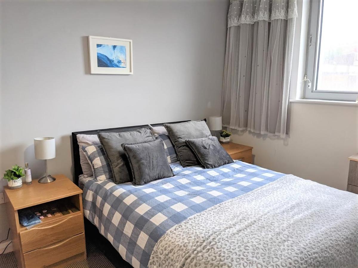 Large 3 Bedrooms In Liverpool City Centre, Free Parking מראה חיצוני תמונה